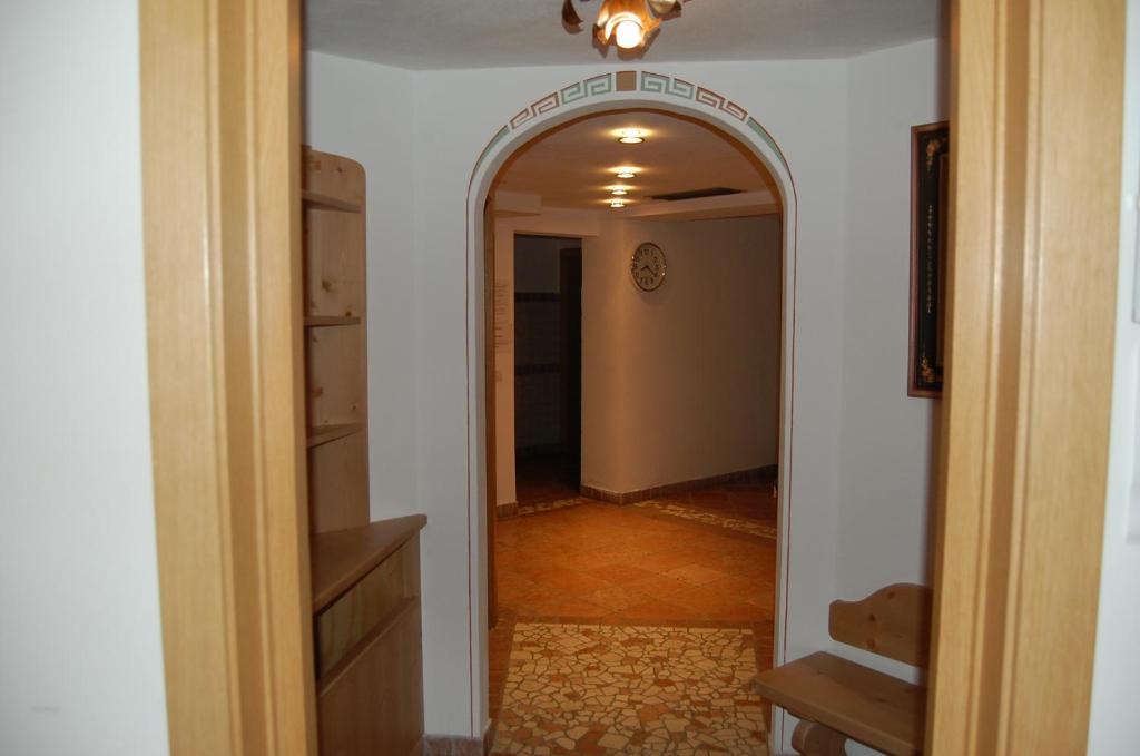 Hotel Engel Canazei Bagian luar foto