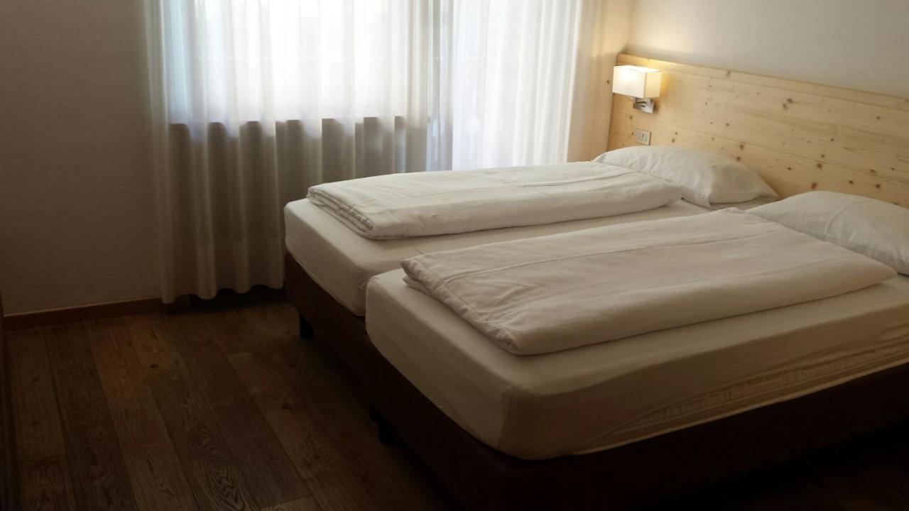 Hotel Engel Canazei Bagian luar foto